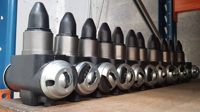 Régleurs de type Knott